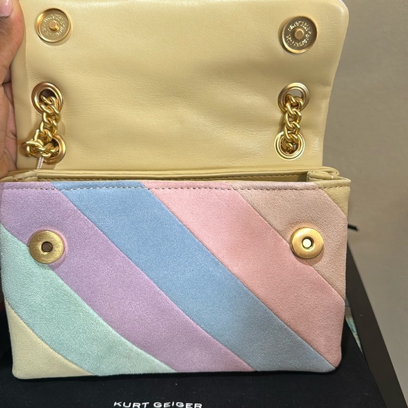 🌷Host pick Kurt Geiger London Mini
Suede Rainbow Striped Kensington Crossbody 🌷🌷 - Picture 4 of 13